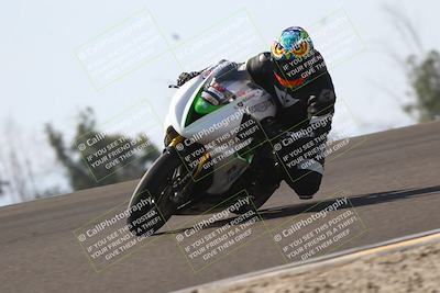 media/Nov-02-2025-Lets Ride (Sun) [[f7a3caa734]]/B Group/1120am (Turn 2 Inside)/